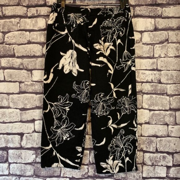 Larry Levine Black Floral Crop Pants Size 10 - Picture 5 of 9
